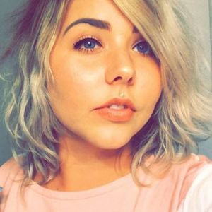 Meet your Posher, Anya